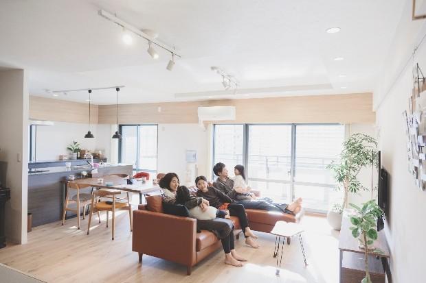 A guide to energy saving light bulbs, and how to choose the best for your home